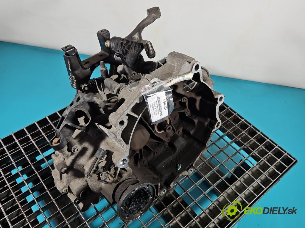 Vw Polo IV 9N 2001-2009 1.4 16V 80 HP manual 59 kW 1390 cm3 5- prevodovka stupeň,rýchlosť manual JHQ