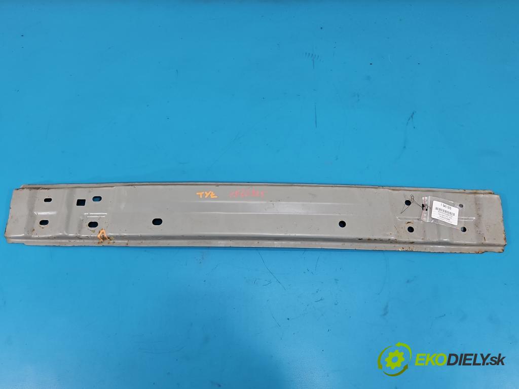 Toyota Auris II 2012-2018 1.8 hybrid 99 hp automatic 73 kW 1798 cm3 5- výztuha nárazníku zadní 