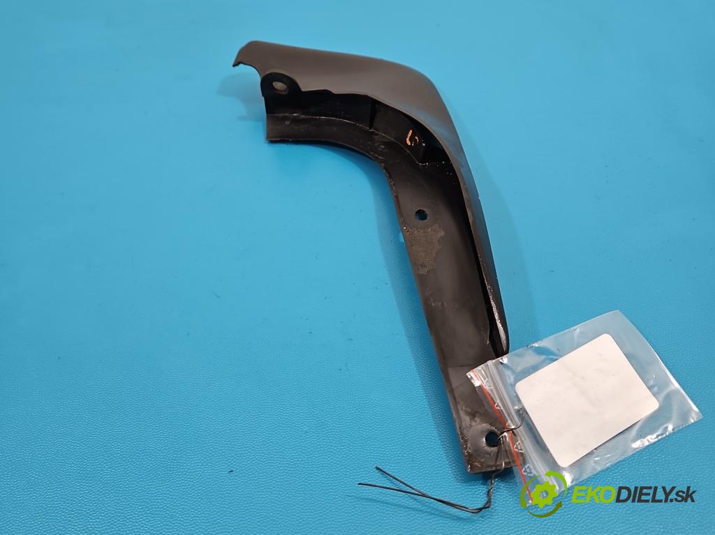 Toyota Auris II 2012-2018 1.8 hybrid 99 HP automatic 73 kW 1798 cm3 5- blatník 76622-02180