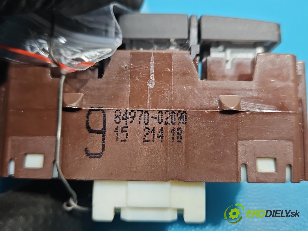 Toyota Auris II 2012-2018 1.8 hybrid 99 HP automatic 73 kW 1798 cm3 5- prepínač ostatné 84970-02090