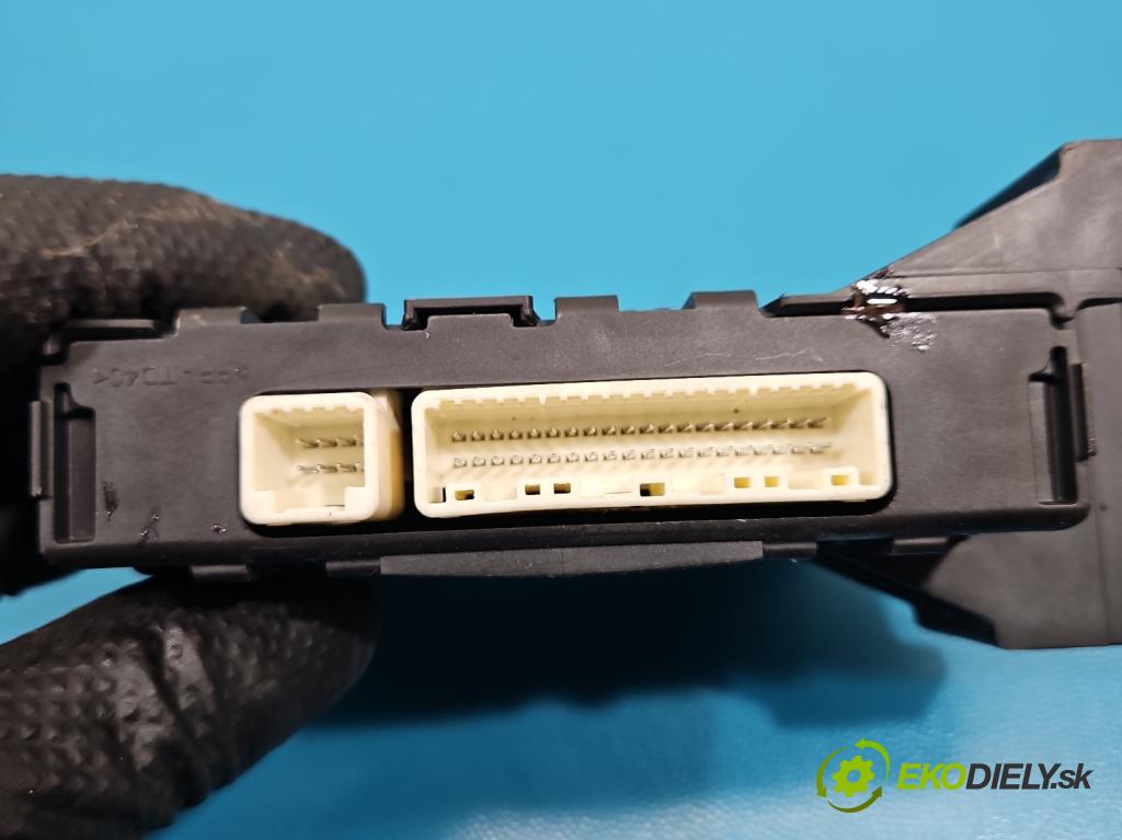 Toyota Auris II 2012-2018 1.8 hybrid 99 HP automatic 73 kW 1798 cm3 5- riadiaca jednotka ostatné 88650-02N00