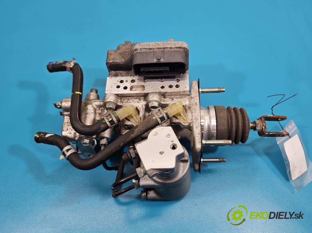 Toyota Auris II 2012-2018 1.8 hybrid 99 HP automatic 73 kW 1798 cm3 5- servo brzdové 47210-12180