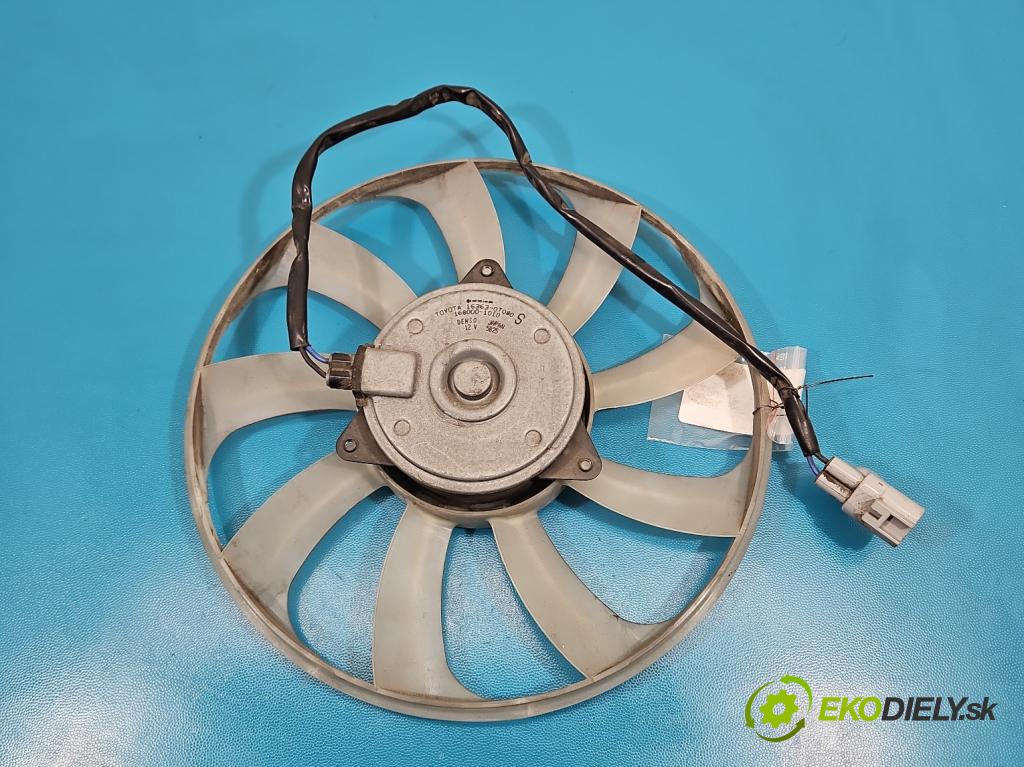 Toyota Auris II 2012-2018 1.8 hybrid 99 HP automatic 73 kW 1798 cm3 5- Ventilátor klimatizácie 168000-1010
