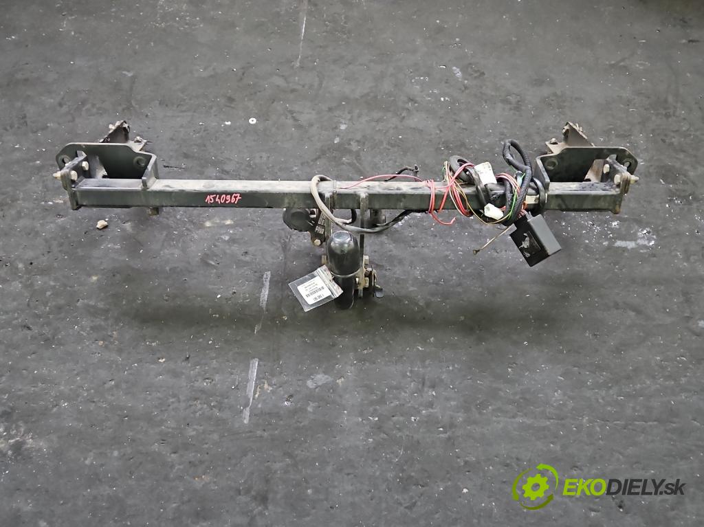 Opel Astra V  2015-2022 1.4 T 125 hp manual 92 kW 1399 cm3 5- oko tažné  (Tažné zařízení)