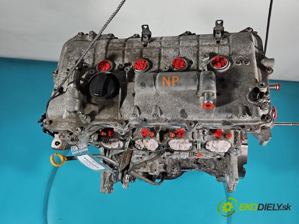 Toyota Auris II 2012-2018 1.8 hybrid 99 hp automatic 73 kW 1798 cm3 5- motor benzín 2ZR