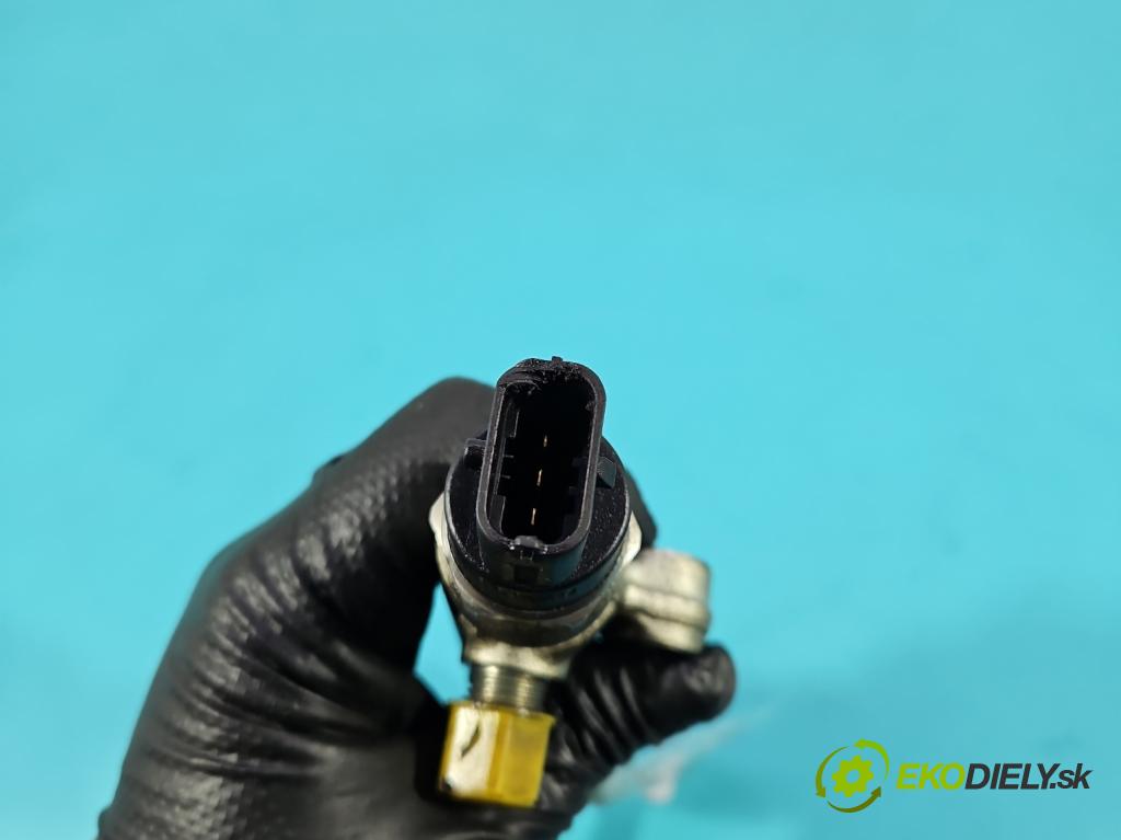 Opel Movano II 2003-2010 2.5 cdti 114 HP manual 84 kW 2463 cm3 5- lišta vstrekovacia 0445214079 (Vstrekovacia lišta)