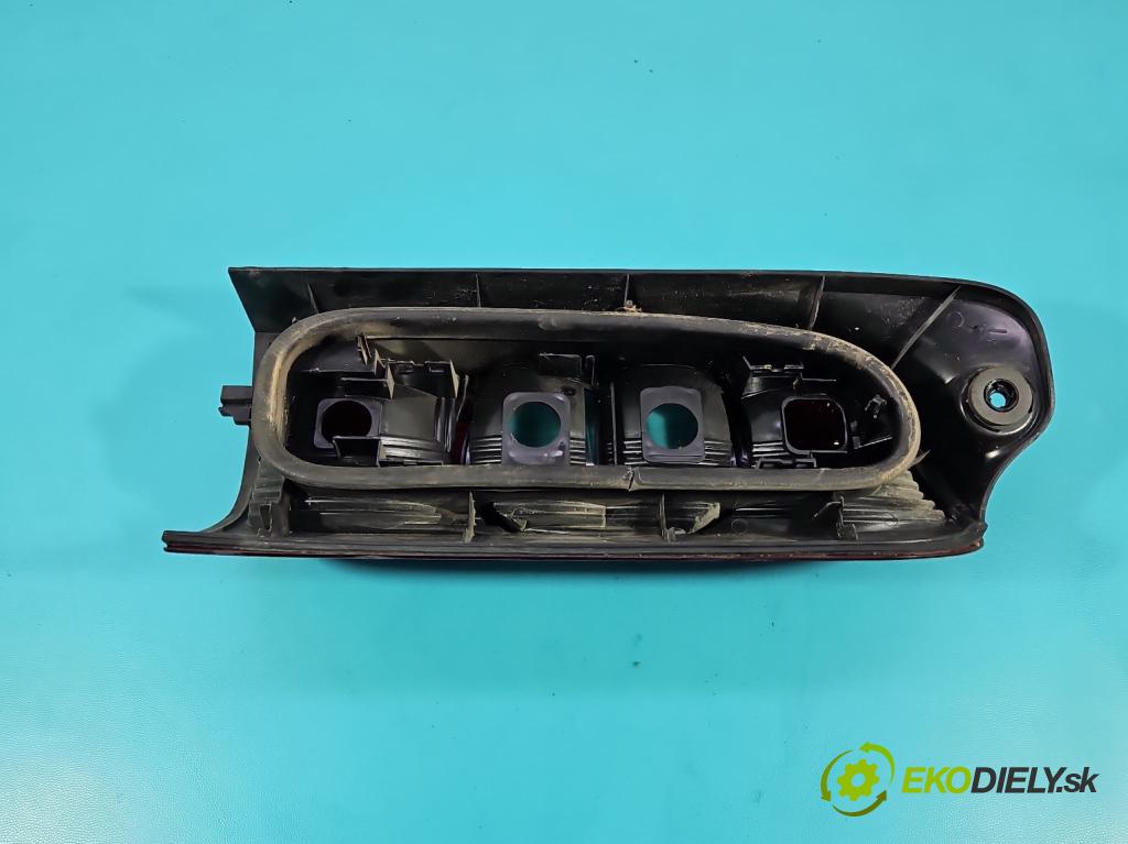 Opel Movano II 2003-2010 2.5 cdti 114 HP manual 84 kW 2463 cm3 5- svetlo / reflektor zadné ľavé (Kľučka dverí ostatné)