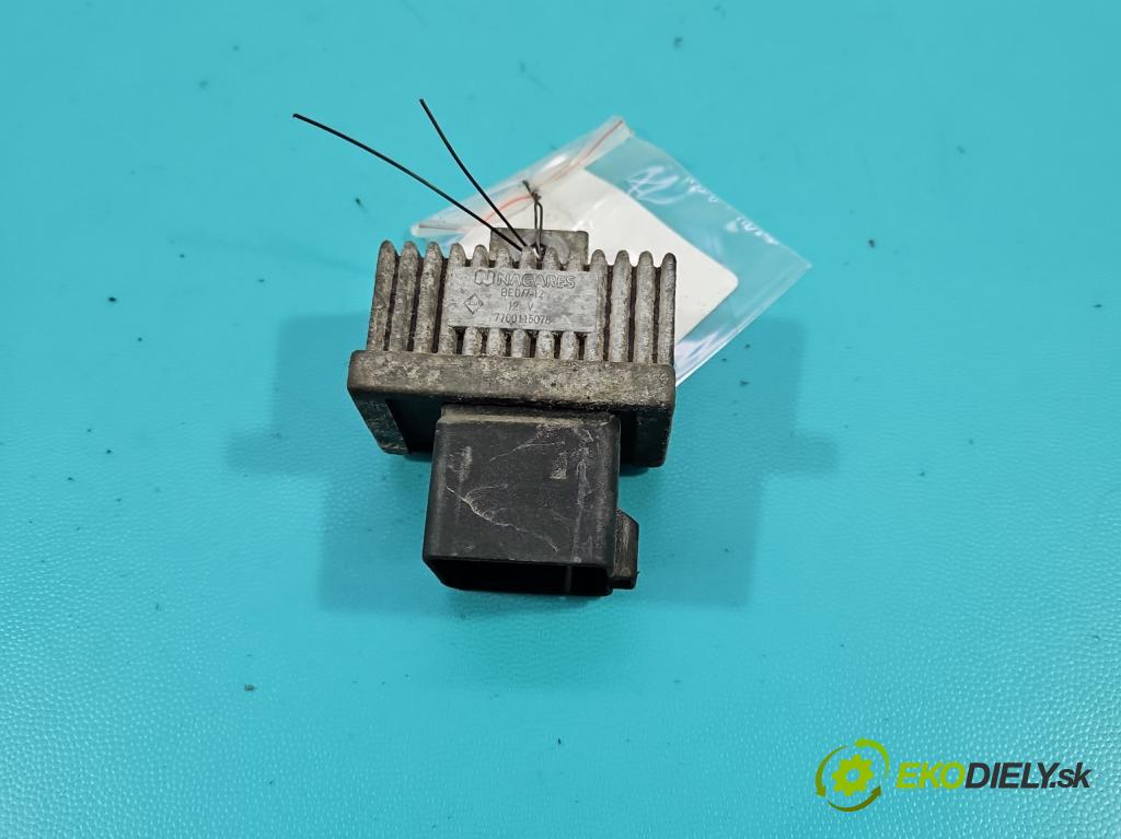 Opel Movano II 2003-2010 2.5 cdti 114 HP manual 84 kW 2463 cm3 5- Relé: svíčky: zařicích: 7700115078 (Relé)