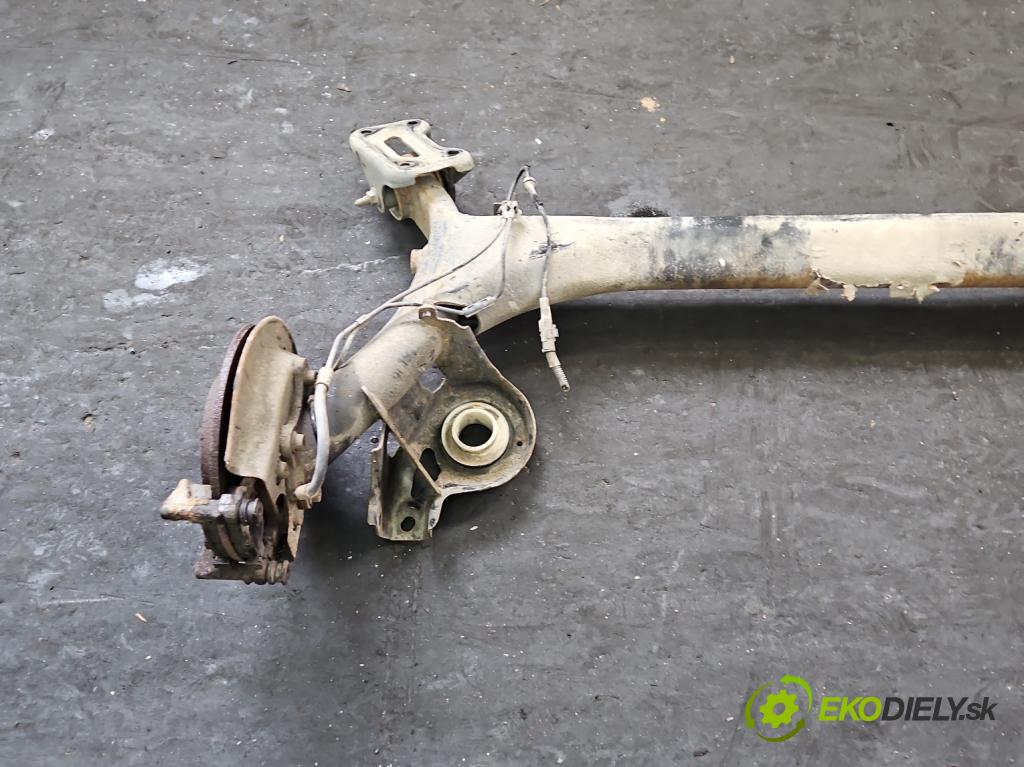 Citroen C4 I 2004-2011 1.6 hdi 90 hp manual 66 kW 1560 cm3 3- zadní výztuha  (Zadní výztuha)