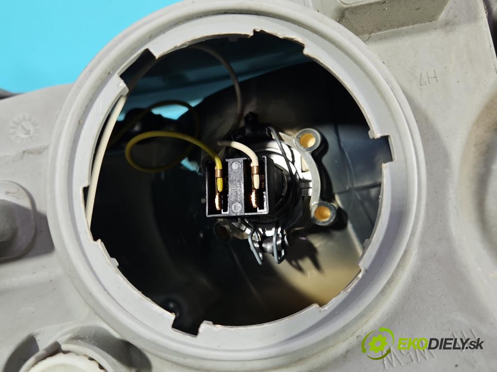 Opel Movano II 2003-2010 2.5 cdti 114 HP manual 84 kW 2463 cm3 5- Reflektor: pravý 8200163518 (Svetlo predné pravé)