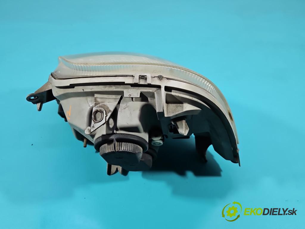 Opel Movano II 2003-2010 2.5 cdti 114 HP manual 84 kW 2463 cm3 5- Reflektor: pravý 8200163518 (Svetlo predné pravé)