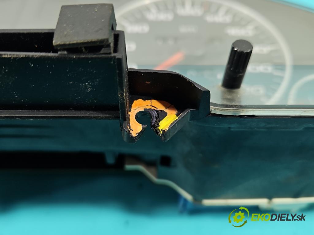 Audi 80 B4 1991-1994 2.0 90 HP manual 66 kW 1984 cm3 4- prístrojovka/ budíky 893919067 (Prístrojová doska)