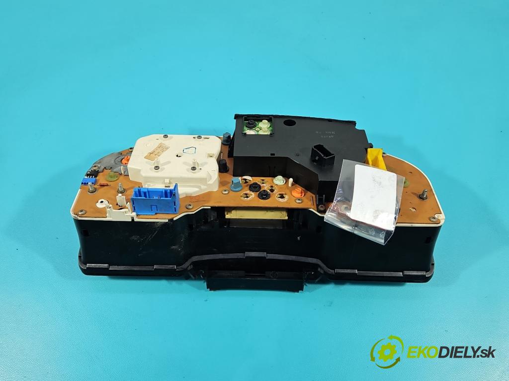 Audi 80 B4 1991-1994 2.0 90 HP manual 66 kW 1984 cm3 4- prístrojovka/ budíky 893919067 (Prístrojová doska)