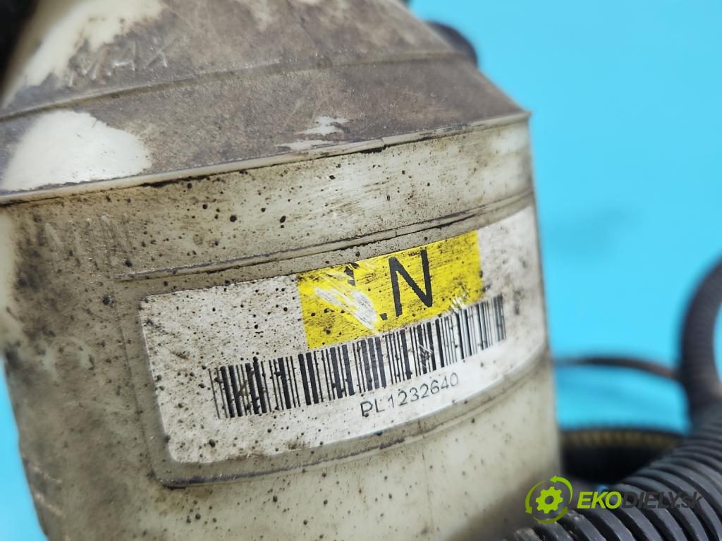 Opel Astra II 1998-2009 1.6 8V 84KM manual 62 kW 1598 cm3 5- čerpadlo posilovač  (Servočerpadlo)