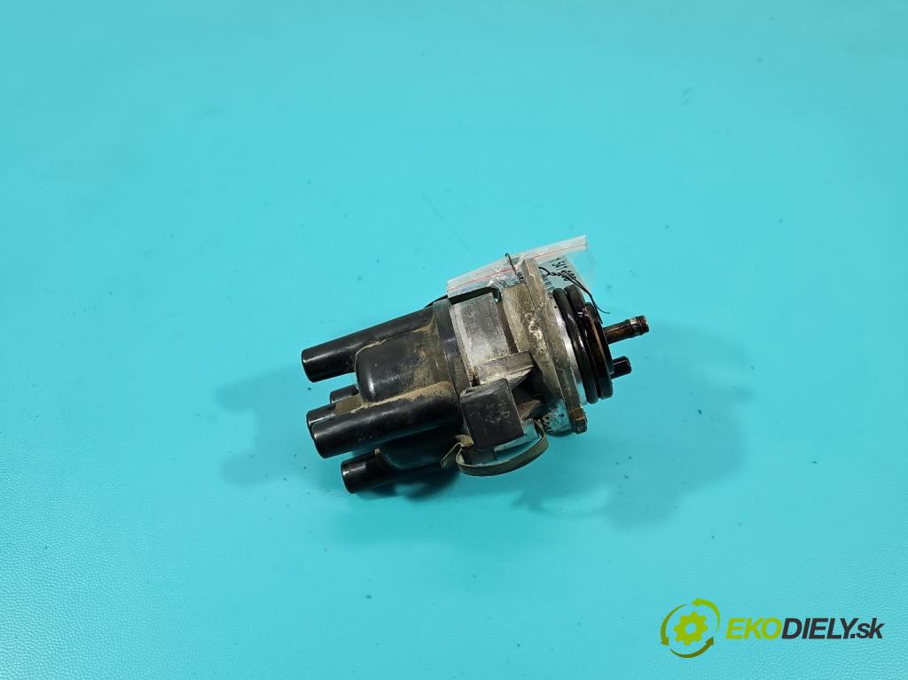 Seat Ibiza II 6K 1993-2002 1.4 60 HP manual 44 kW 1391 cm3 3- rozdeľovač 0237521061 (Rozdeľovač)