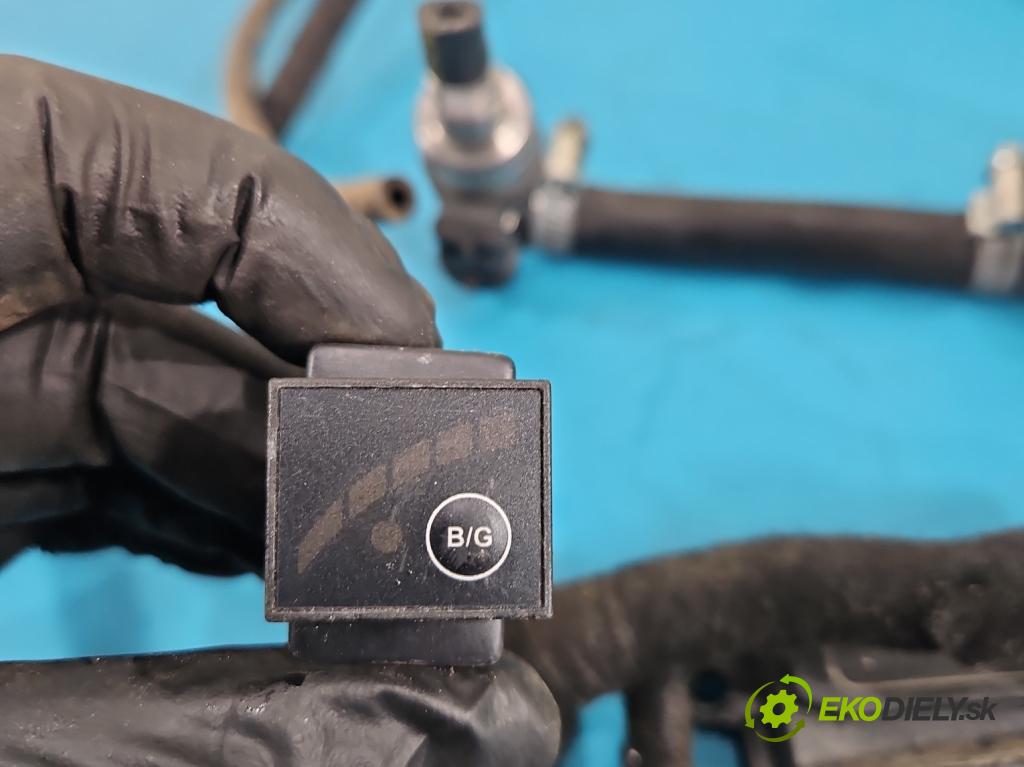 Toyota Auris II 2012-2018 1.8 hybrid 99 HP automatic 73 kW 1798 cm3 5- inštalácia LPG STAG 4 QBOX BASIC