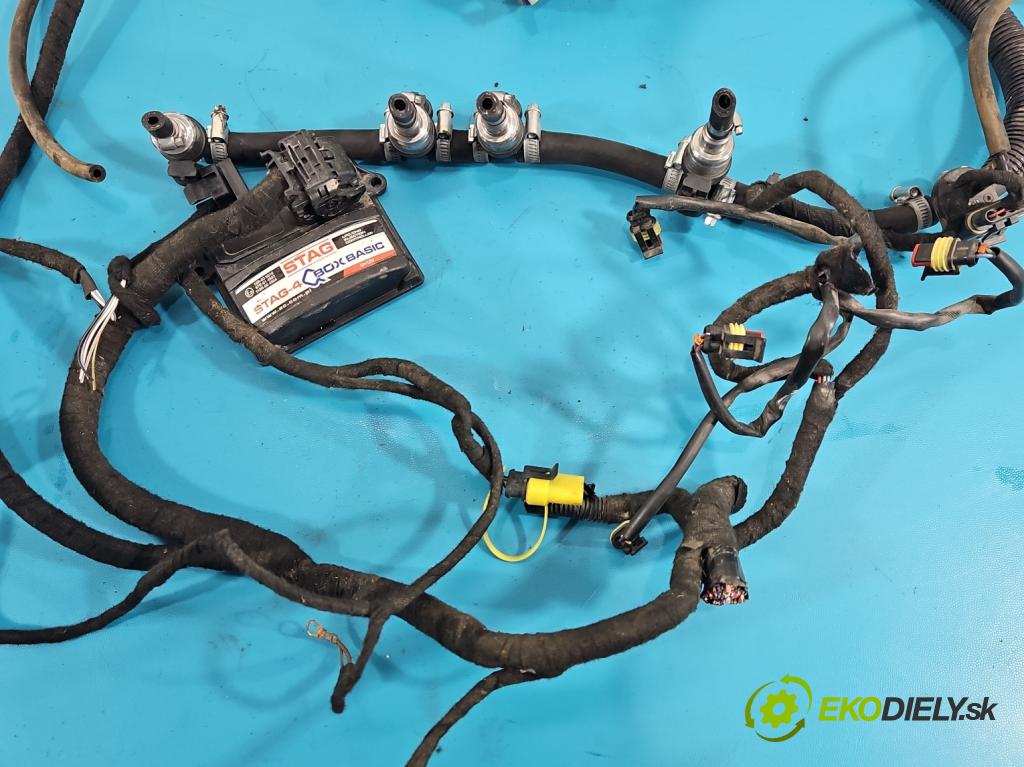 Toyota Auris II 2012-2018 1.8 hybrid 99 HP automatic 73 kW 1798 cm3 5- inštalácia LPG STAG 4 QBOX BASIC