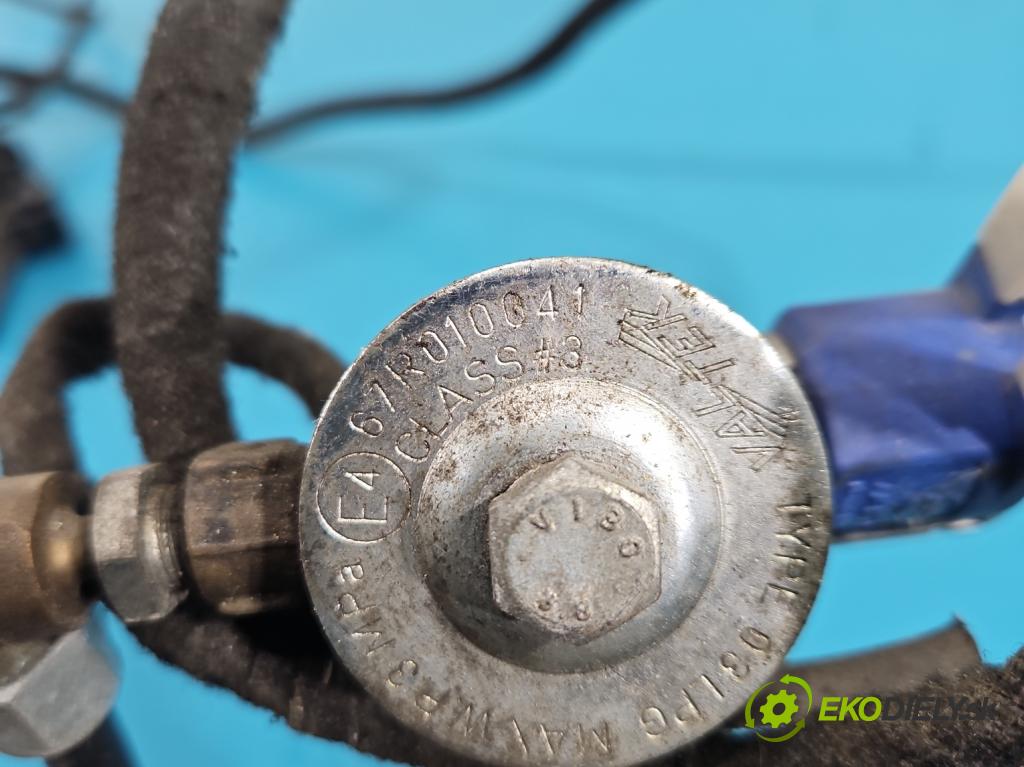 Toyota Auris II 2012-2018 1.8 hybrid 99 HP automatic 73 kW 1798 cm3 5- inštalácia LPG STAG 4 QBOX BASIC