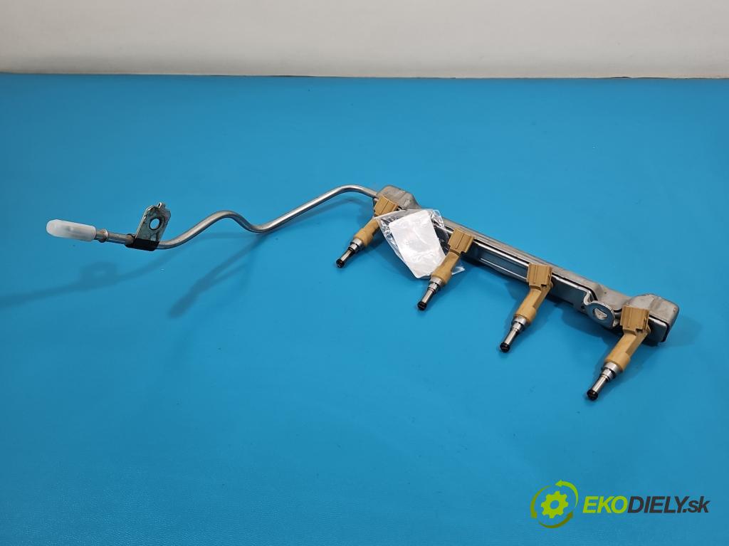 Toyota Auris II 2012-2018 1.8 hybrid 99 HP automatic 73 kW 1798 cm3 5- lišta vstrekovacia 23250-0T030 (Vstrekovacia lišta)