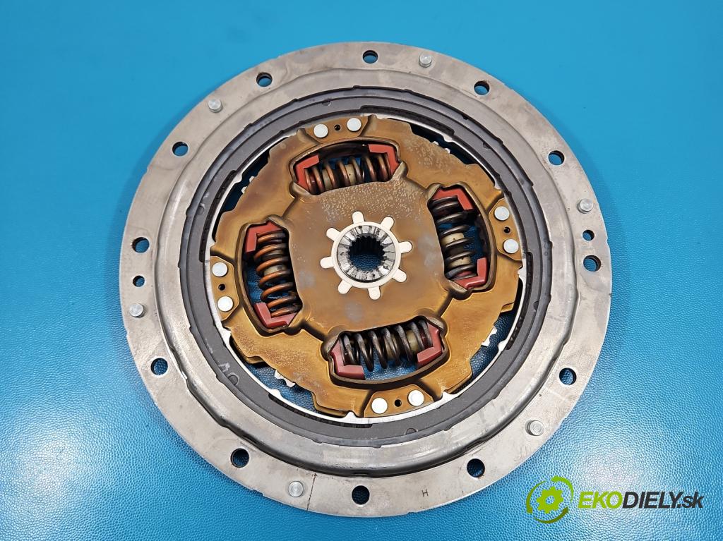 Toyota Auris II 2012-2018 1.8 hybrid 99 HP automatic 73 kW 1798 cm3 5- Spojka: 8F213989 (Spojková sada)