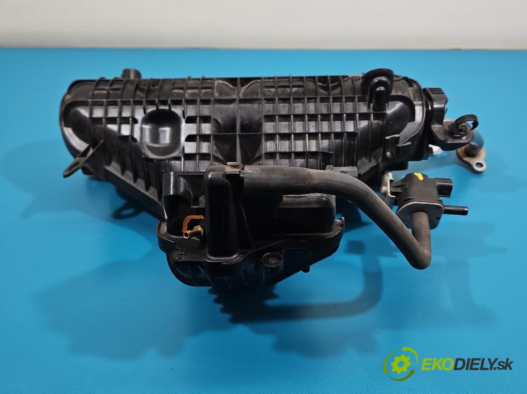 Toyota Auris II 2012-2018 1.8 hybrid 99 HP automatic 73 kW 1798 cm3 5- zvod nasávací  (Sacie potrubie)