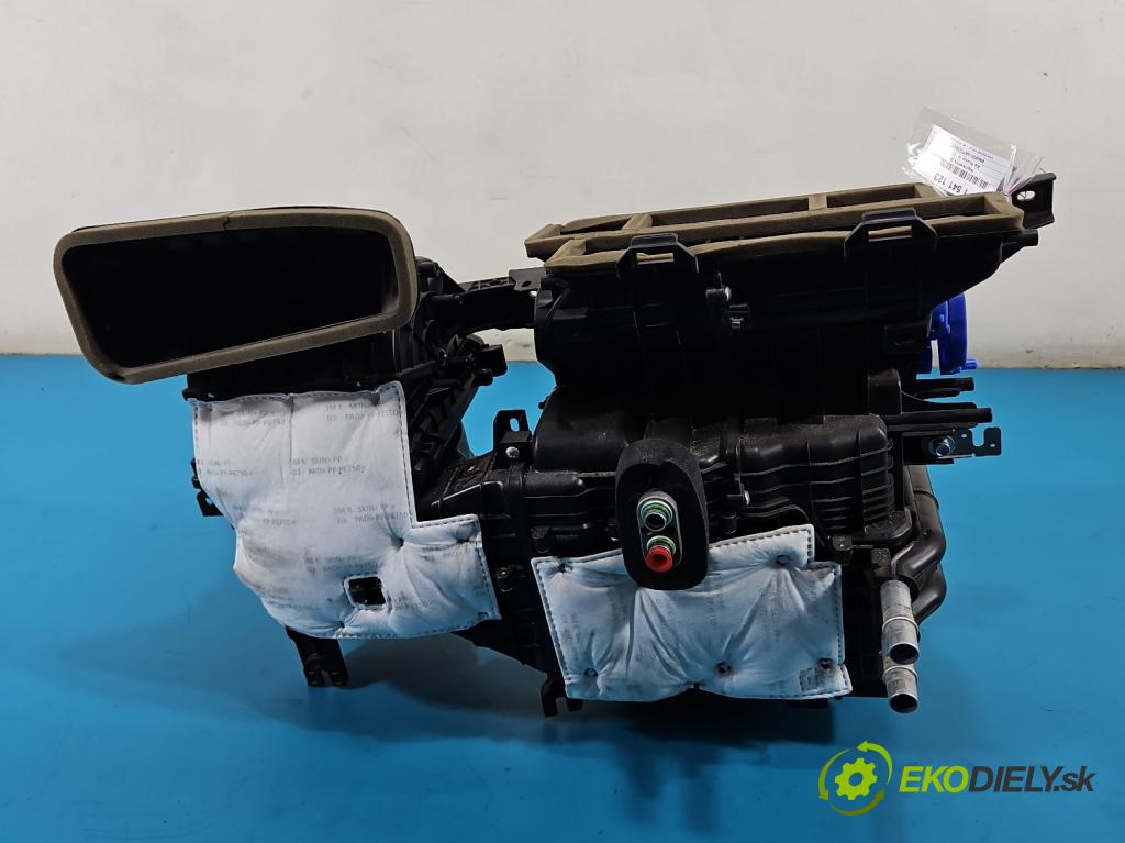 Kia Picanto III  17- 1.2 MPI 84KM manual 61.8 kW 1197 cm3 5- radiator DF901CXGAA (Radiátor kúrenia)