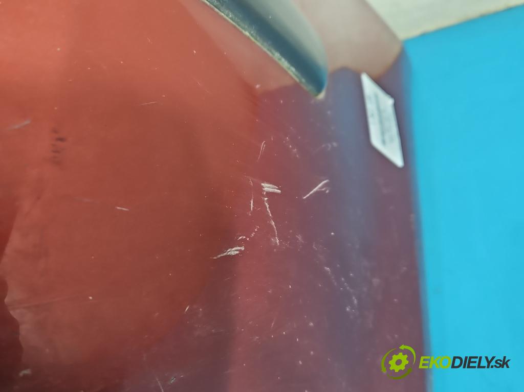 Skoda Fabia I 1999-2007 1.4 16V 75 HP manual 55 kW 1390 cm3 4- nárazník predné  (Kľučka dverí ostatné)