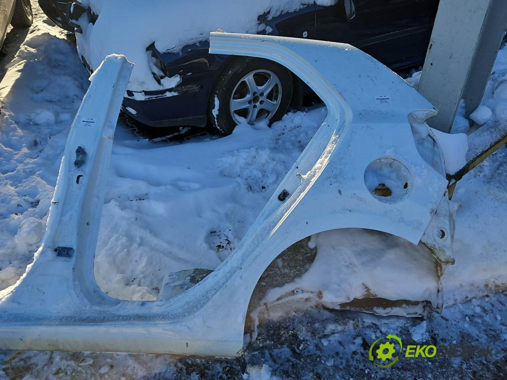 Kia Picanto III  17- 1.2 MPI 84KM manual 61.8 kW 1197 cm3 5- blatnik zadní levý 