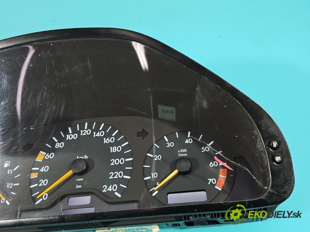 Mercedes C W202 1993-2001 1.8 122 HP manual 90 kW 1799 cm3 4- prístrojovka/ budíky 110008736/002 (Prístrojová doska)