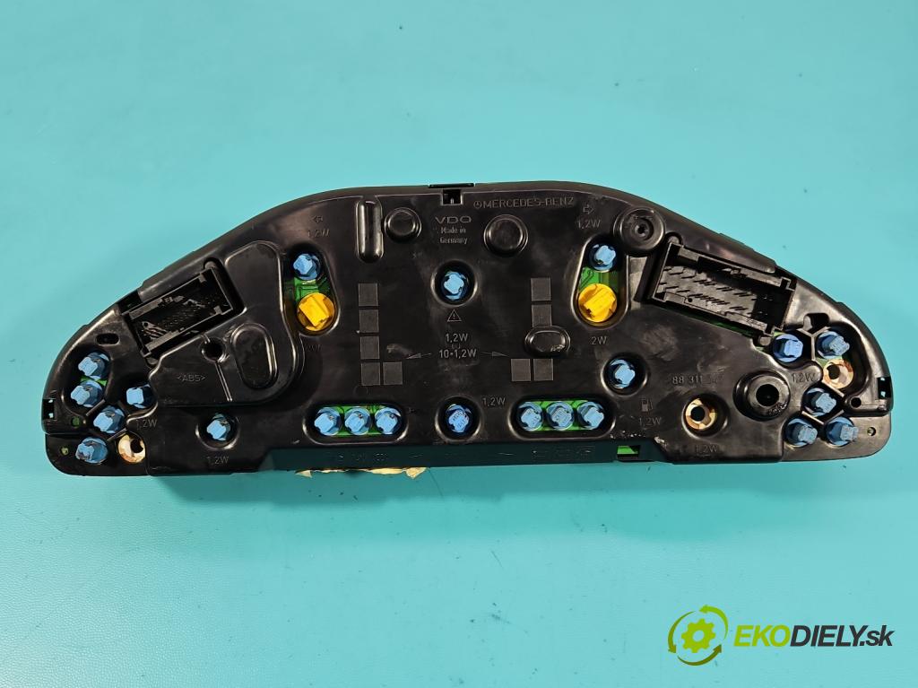 Mercedes C W202 1993-2001 1.8 122 HP manual 90 kW 1799 cm3 4- prístrojovka/ budíky 110008736/002 (Prístrojová doska)