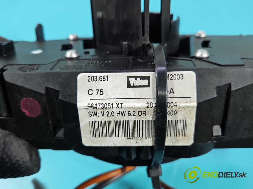 Peugeot 407 2.0 hdi 136 HP manual 100 kW 1997 cm3 4- prepínač komplex: 96473051XT (Prepínacie páčky pod volantom)