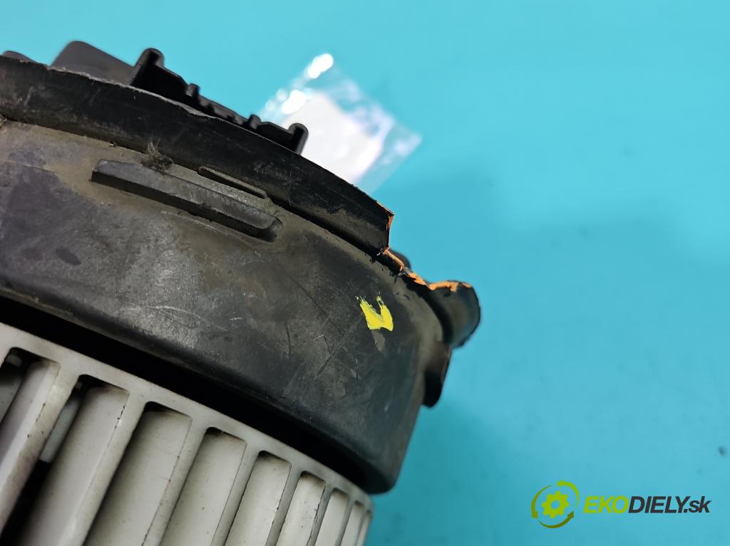 Peugeot 407 2.0 hdi 136 HP manual 100 kW 1997 cm3 4- ventilátor vzduchu 7737080601