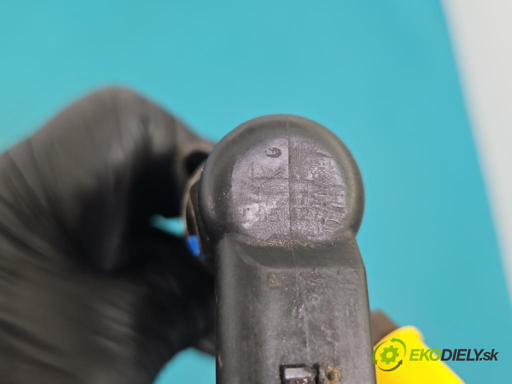 Peugeot 407 2.0 hdi 136 HP manual 100 kW 1997 cm3 4- vstrek 9657144580 (Vstrekovač paliva)