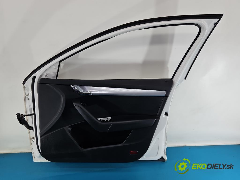 Skoda Octavia III 2013- 2.0 tdi 150 HP manual 110 kW 1968 cm3 5- dvere predné pravé  (Kľučka dverí ostatné)