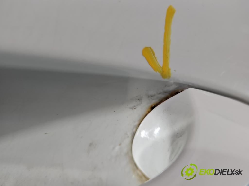 Skoda Octavia III 2013- 2.0 tdi 150 HP manual 110 kW 1968 cm3 5- dvere predné pravé  (Kľučka dverí ostatné)