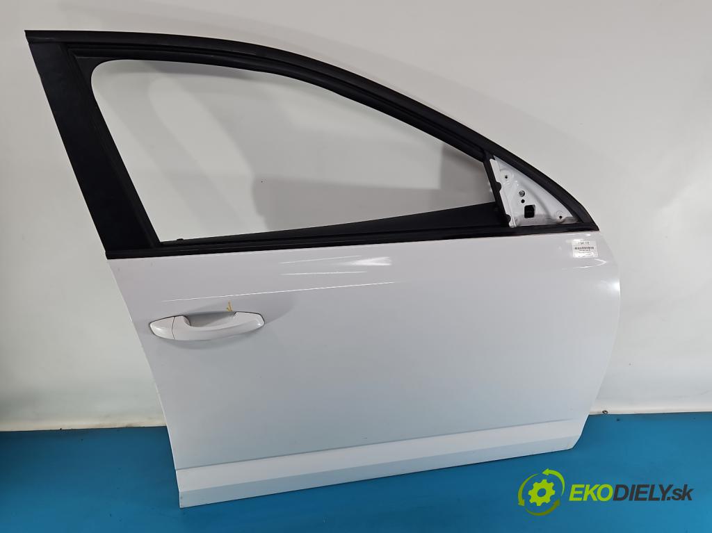 Skoda Octavia III 2013- 2.0 tdi 150 HP manual 110 kW 1968 cm3 5- dvere predné pravé  (Kľučka dverí ostatné)