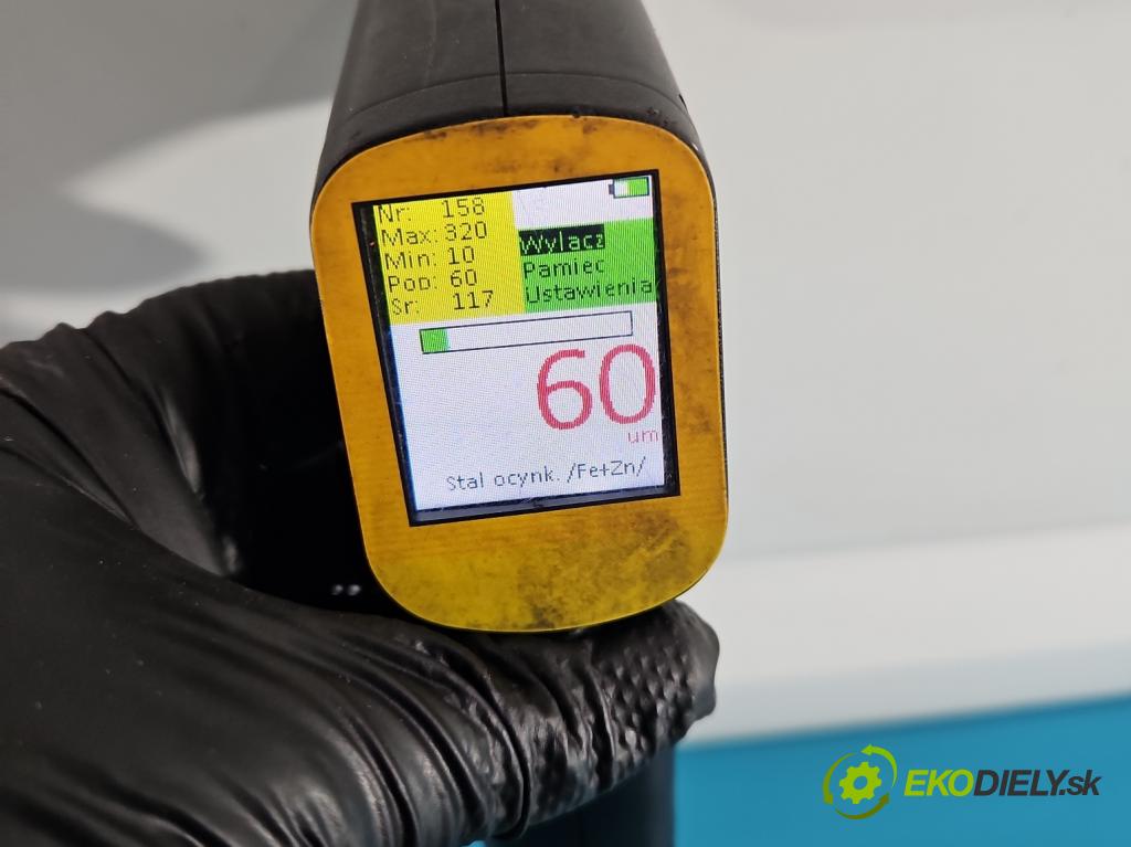 Skoda Octavia III 2013- 2.0 tdi 150 HP manual 110 kW 1968 cm3 5- dvere predné pravé  (Kľučka dverí ostatné)