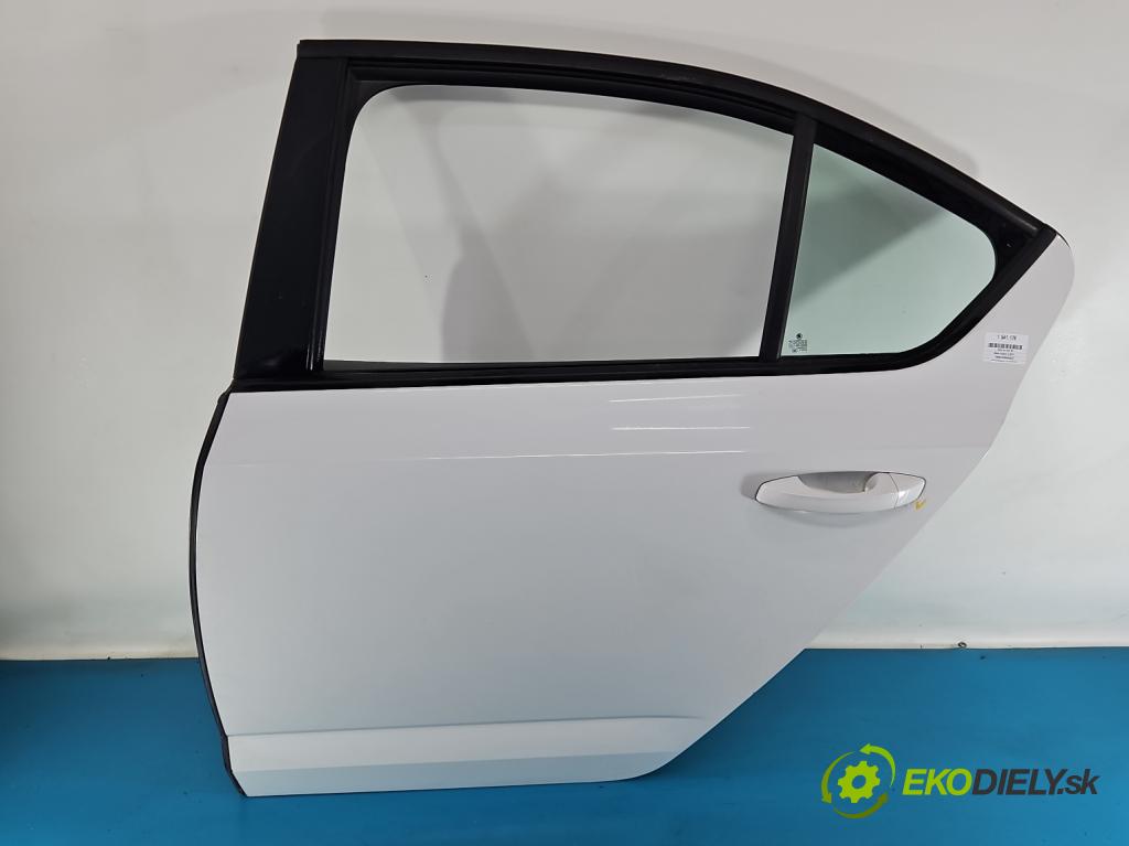 Skoda Octavia III 2013- 2.0 tdi 150 HP manual 110 kW 1968 cm3 5- dvere zadné ľavé  (Kľučka dverí ostatné)