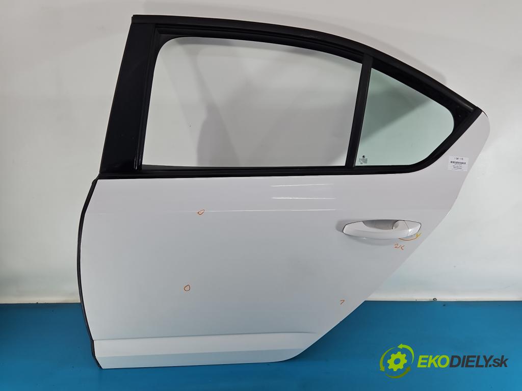 Skoda Octavia III 2013- 2.0 tdi 150 HP manual 110 kW 1968 cm3 5- dvere zadné ľavé  (Kľučka dverí ostatné)