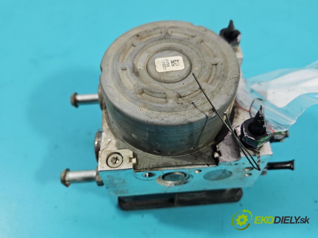 Kia Picanto III  17- 1.2 MPI 84KM manual 61.8 kW 1197 cm3 5- čerpadlo abs 58900-G6820 (Pumpa ABS)