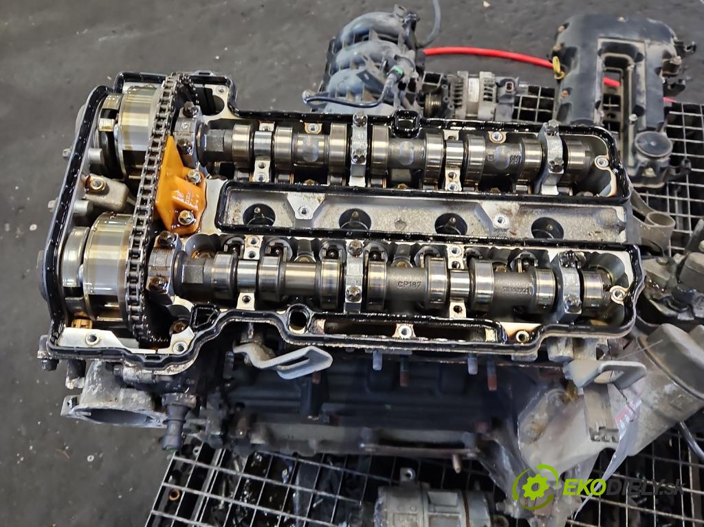 Opel Corsa E 2014-2019 1.4 16V 75 hp manual 55 kW 1398 cm3 5- motor benzín B14XER