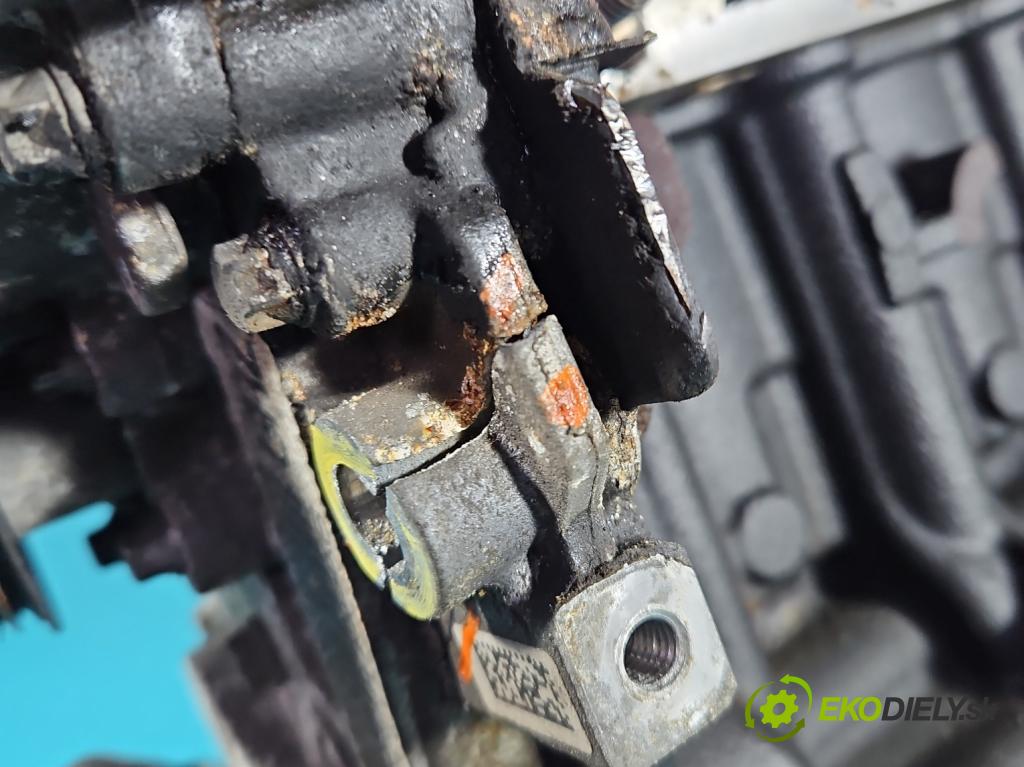 Opel Corsa E 2014-2019 1.4 16V 75 hp manual 55 kW 1398 cm3 5- motor benzín B14XER