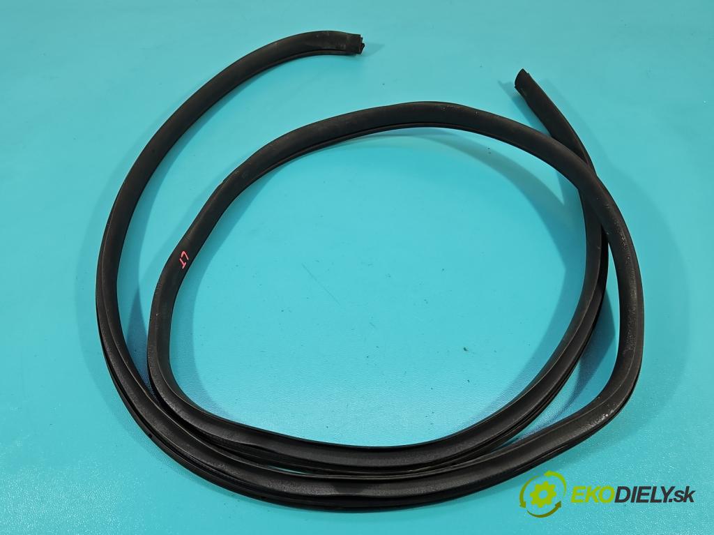 Kia Picanto III  17- 1.2 MPI 84KM manual 61.8 kW 1197 cm3 5- Těsnění: dveře zadní levé  (Karoserie ostatní)