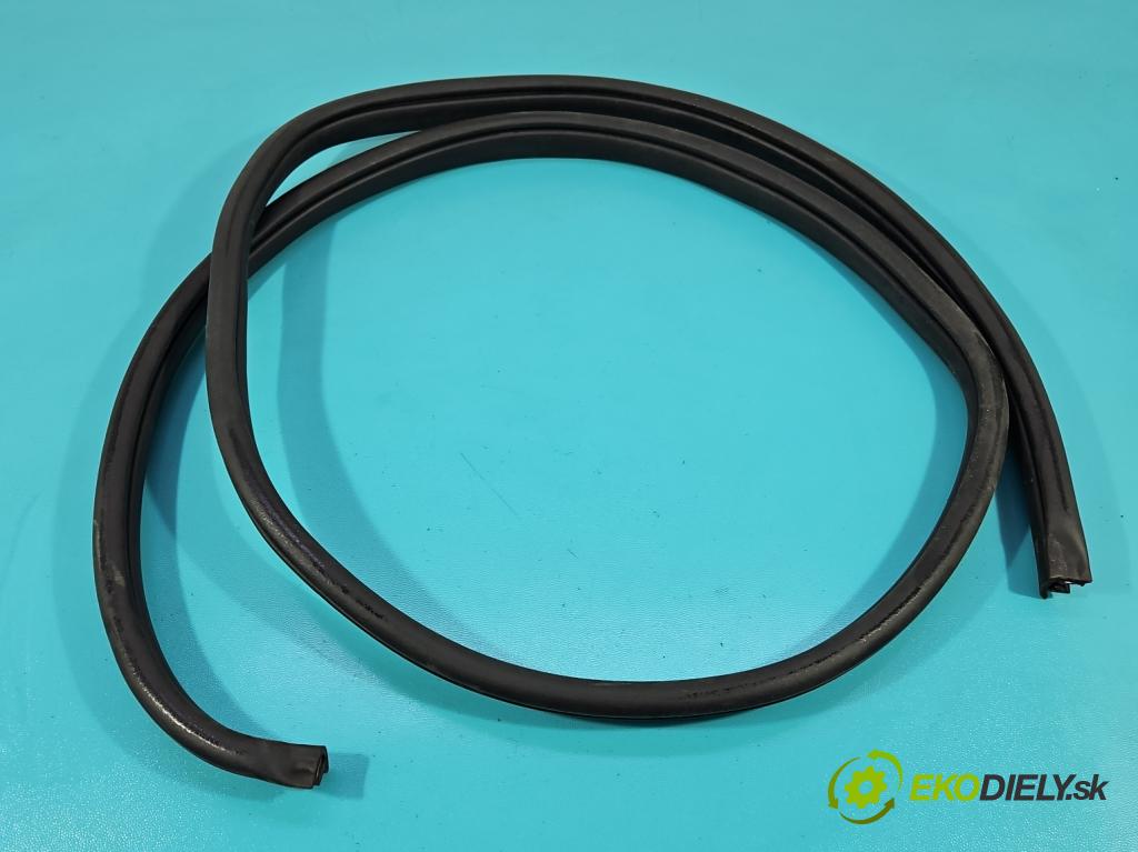 Kia Picanto III  17- 1.2 MPI 84KM manual 61.8 kW 1197 cm3 5- Těsnění: dveře zadní levé  (Karoserie ostatní)