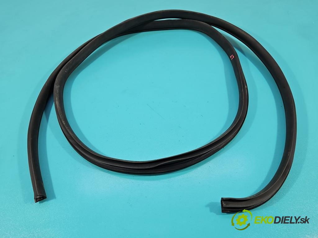 Kia Picanto III  17- 1.2 MPI 84KM manual 61.8 kW 1197 cm3 5- Těsnění: dveře zadní levé  (Karoserie ostatní)