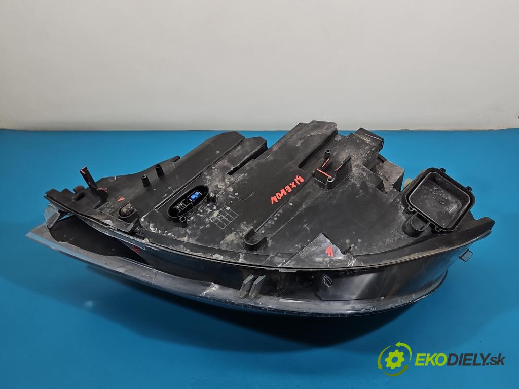 Bmw X6 E71 2007–2014 3.0d 306KM automatic 225 kW 2993 cm3 5- Reflektor: pravý 7271358 (Svetlo predné pravé)