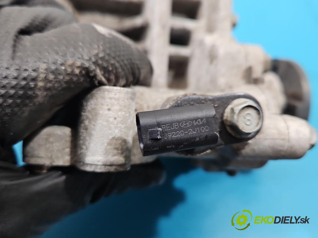 Kia Picanto III  17- 1.2 MPI 84KM manual 61.8 kW 1197 cm3 5- čerpadlo vody 221024A0113 (Vodní pumpa)