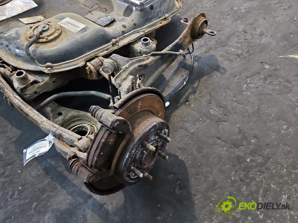 Kia Carens III  2006-2013 2.0 16V 144 HP manual 106 kW 1998 cm3 5- Nádrž: palivo 31100-1D000 (Palivová nádrž)