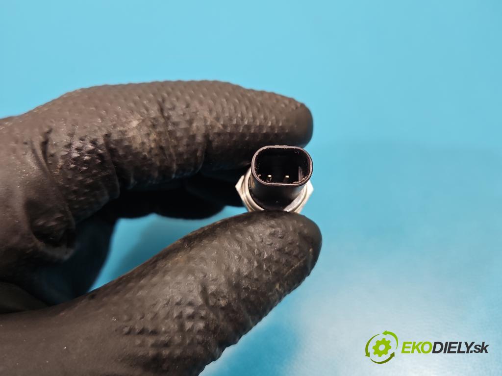 Kia Ceed III 2018- 1.5 160 HP automatic 117.5 kW 1482 cm3 5- snímač teploty: výfukové 28454-2M415 (Snímač)