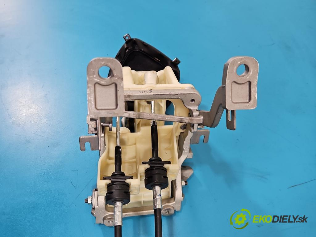 Kia Carens III  2006-2013 2.0 16V 144 HP manual 106 kW 1998 cm3 5- Páka: Změny: stupeň,rýchlosť 43700-2HXXX (Rýchlostná páka (kulisa))